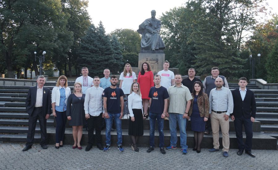 Серед кандидатів "Голосу" — науковці, лікарі, викладачі, підприємці, управлінці, учасники війни з Росією, волонтери