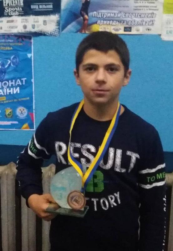 Арсен Малійчук, вперше побував на чемпіонаті з важкої атлетики