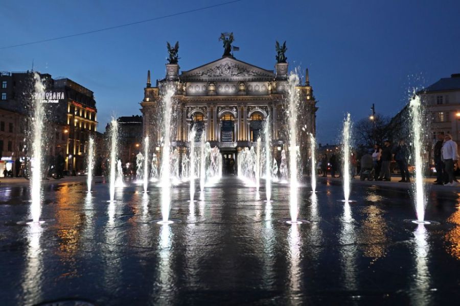 Приблизна вартість робіт з облаштування нового фонтану — 1,5 млн. доларів.