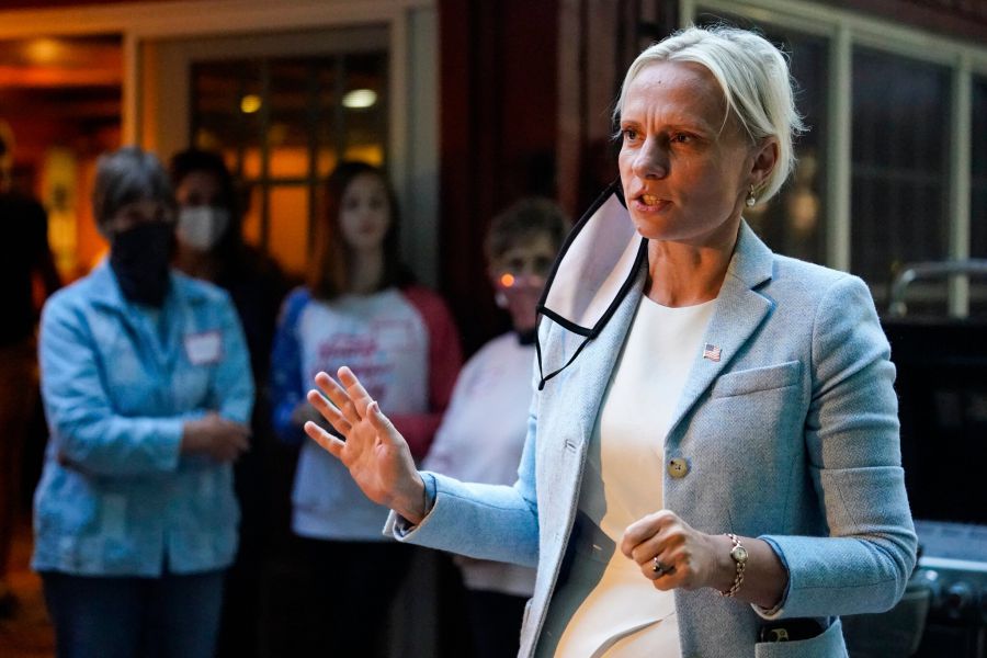 Головним гаслом Вікторія Спарц стало «Зупинимо соціалізм!».