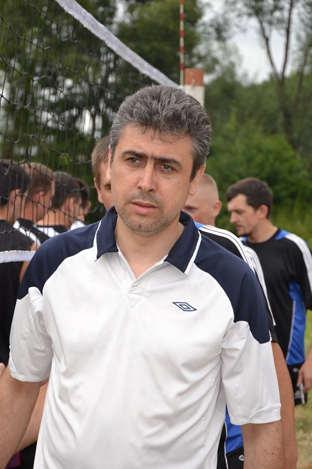 Навіть під час навчання у семінарії отець Василь не залишав футбол