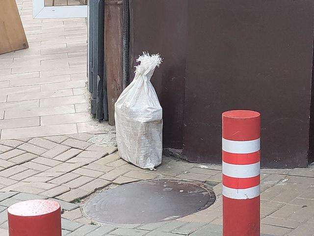 Ілюстрація. Якщо ви виявили підозрілий предмет то варто повідомити в поліцію