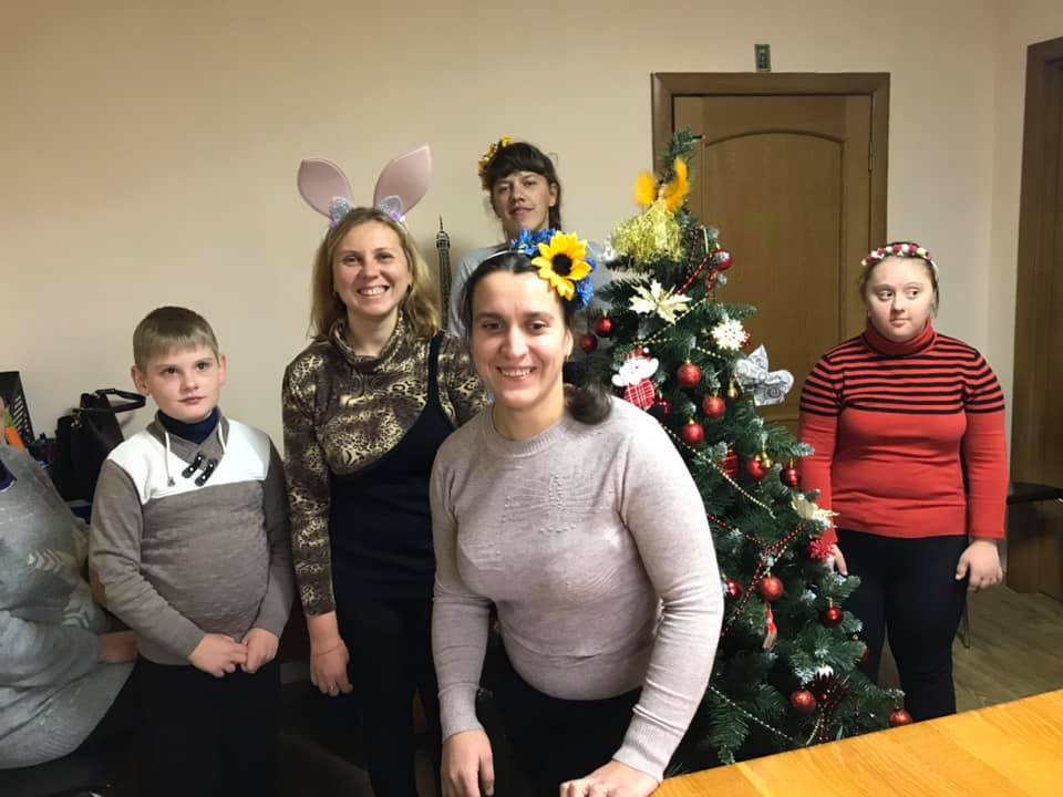 Кожен з дітей у листах до Миколая попросив про щось своє.