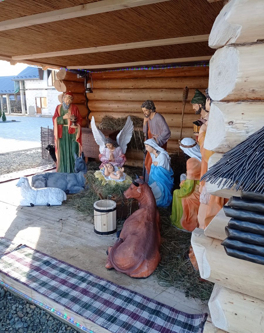 Відкриття шопки відбулось у день Святого Миколая