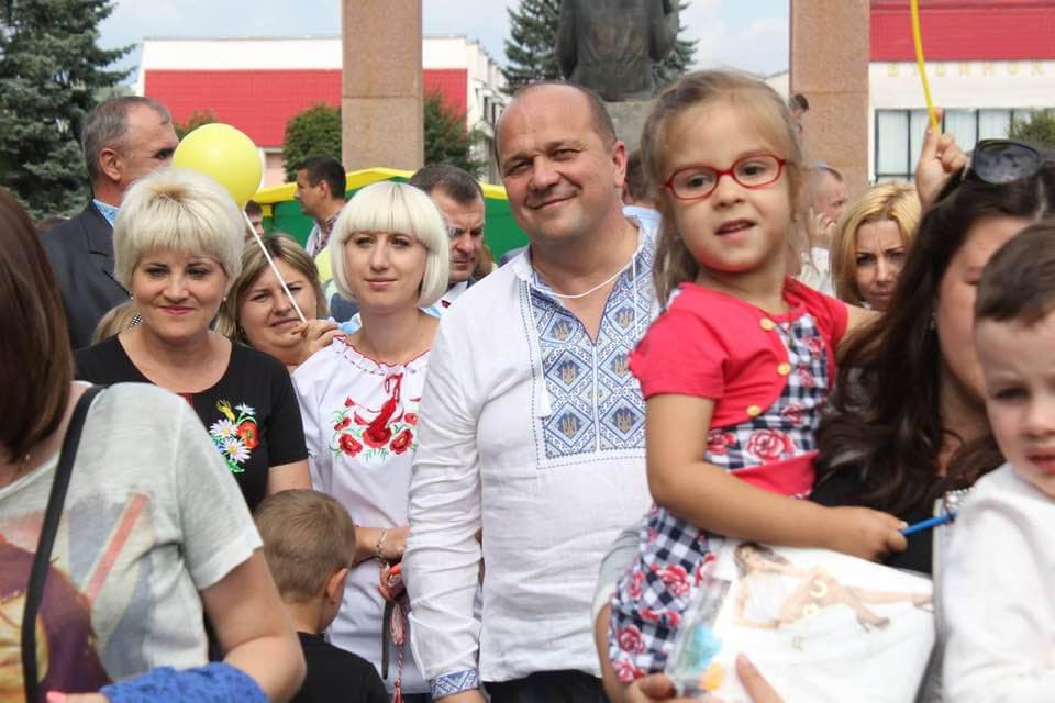 Колеги та користувачі соцмережі бажають Володимиру Степановичу якнайскорішого одужання