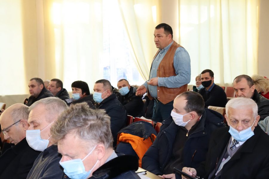 На посаду заступників міського голови затвердили чотирьох кандидатів.