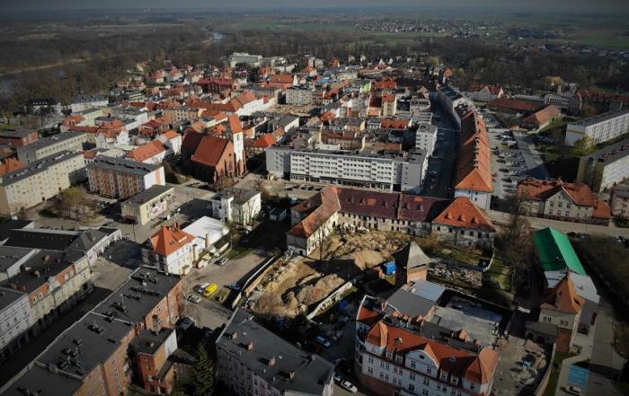 Сучасне місто утворене 1975 року після об'єднання Козьле, Кендзежин, Клодниця, Славенціце, які стали його дільницями