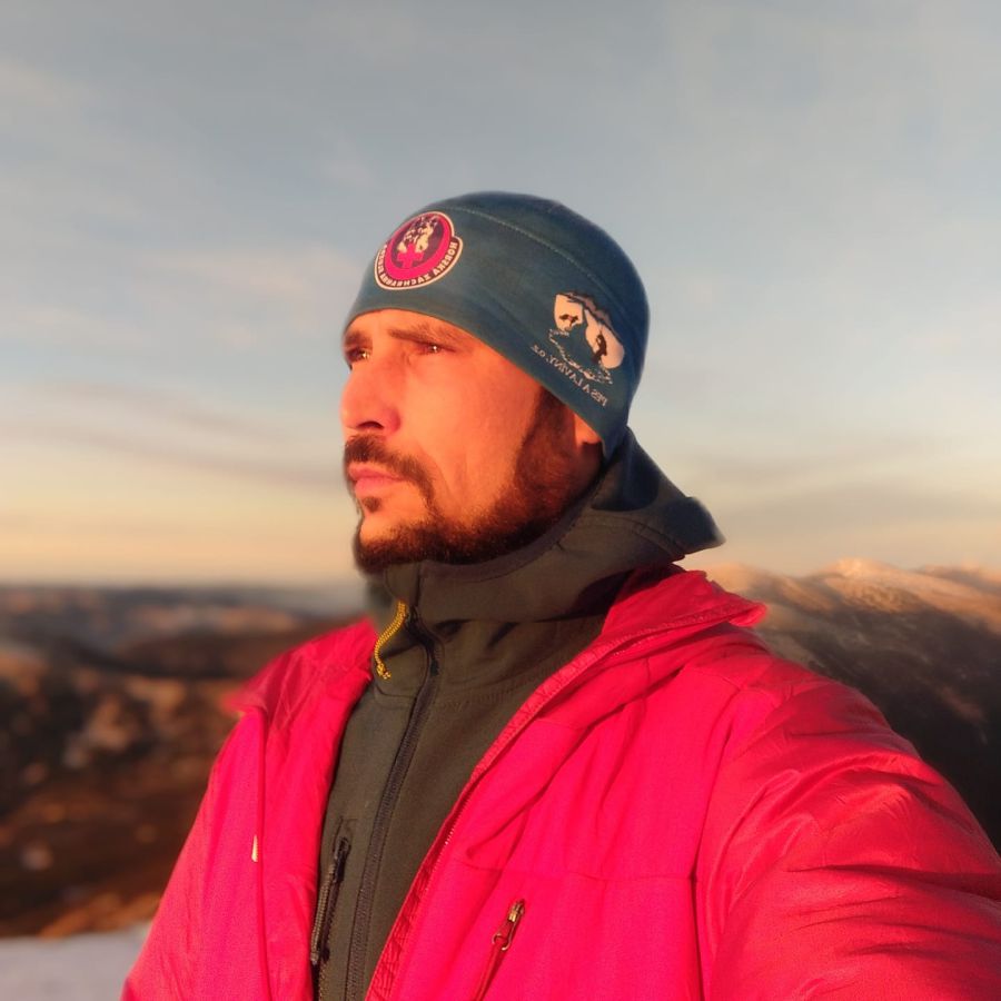 За словами Василя Фіцака, найкращий рятувальник — це живий рятувальник