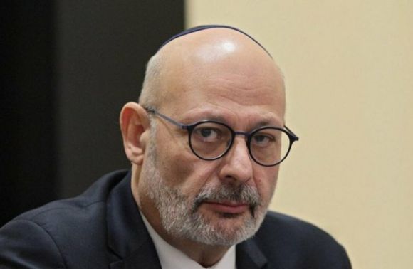 Посол Ізраїлю вважає, що такі історичні події та їхні фігури, які треба раз і назавжди засудити.