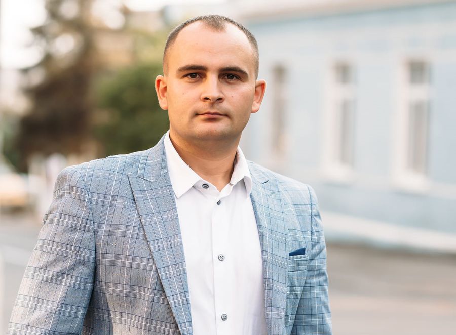 Це перша після приходу до влади в листопаді минулого року нової команди зміна керівника комунального підприємства