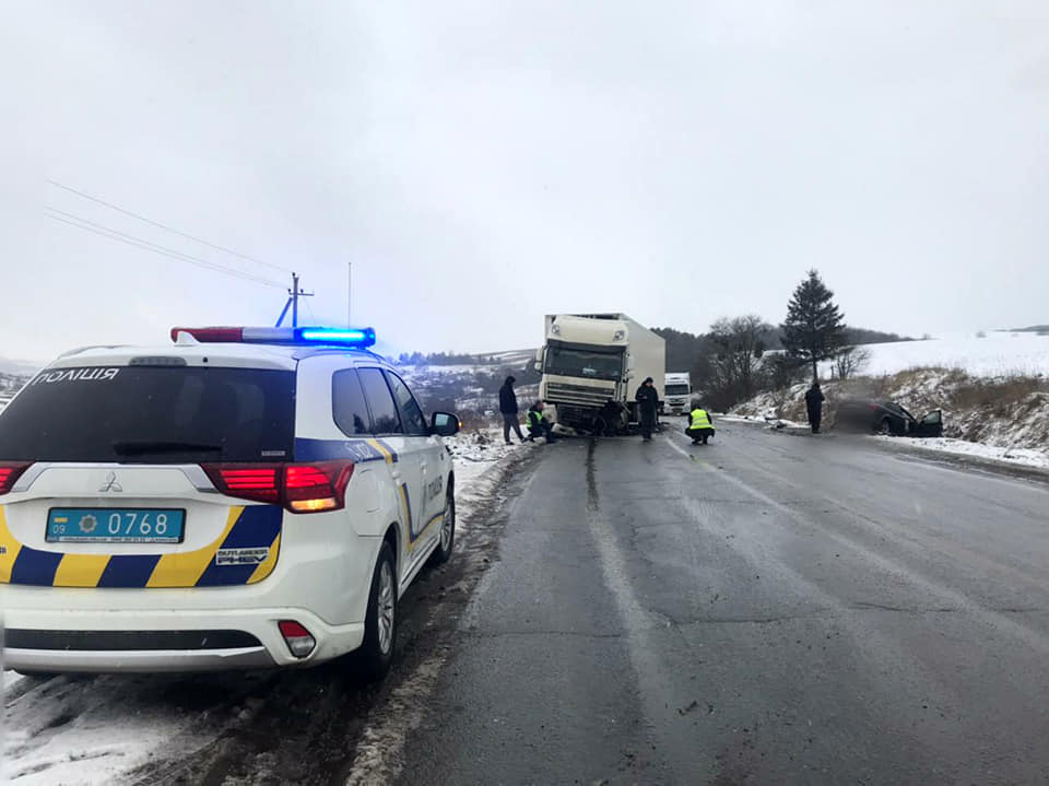 Двох керманичів буде перевірено на стан сп`яніння.