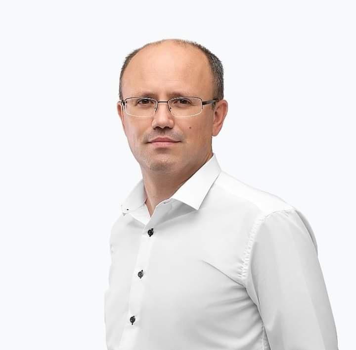 Богдан Білецький зауважив, що не розуміє популістської політики попередньої влади щодо низьких тарифів