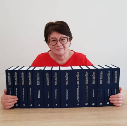 Видавчиня Олександра Коваль з 14-томною збіркою Лесі Українки