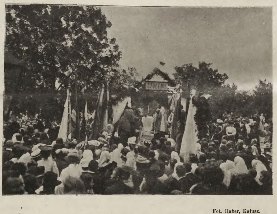 8 вересня 1907 року відбулась урочиста посвята завершеної будівлі "Сокола"