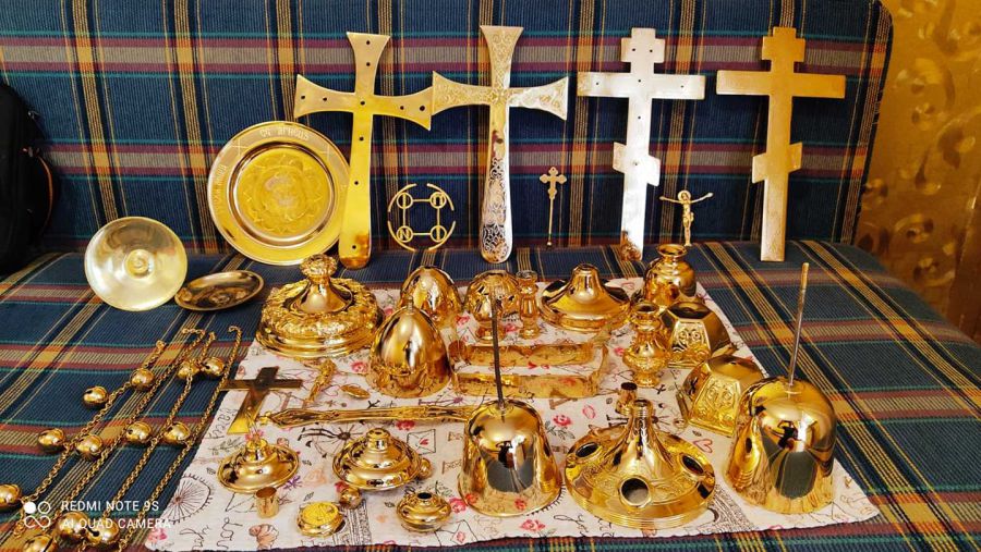Частина церковних речей уже відреставрована