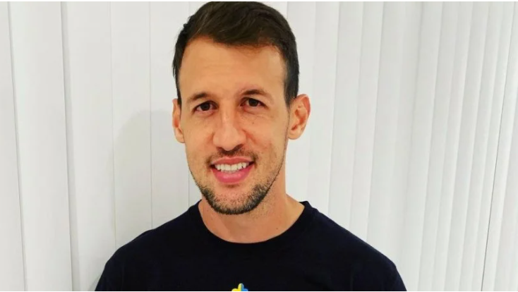 У лютому цього року бразилець став міжнародним представником київського клубу.