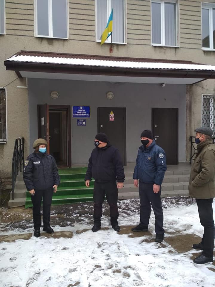 У ході навчань було імітовано замінування приміщення судової влади