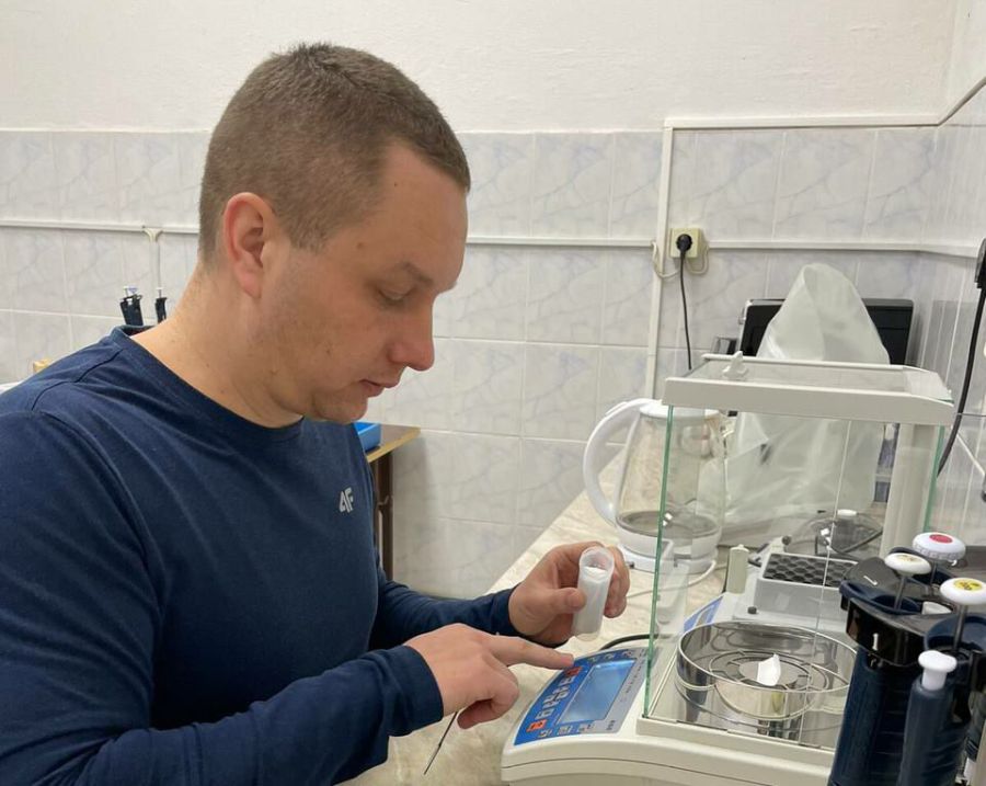 Олег Лущак проводив наукове дослідження в Німеччині, де зміг отримати грант