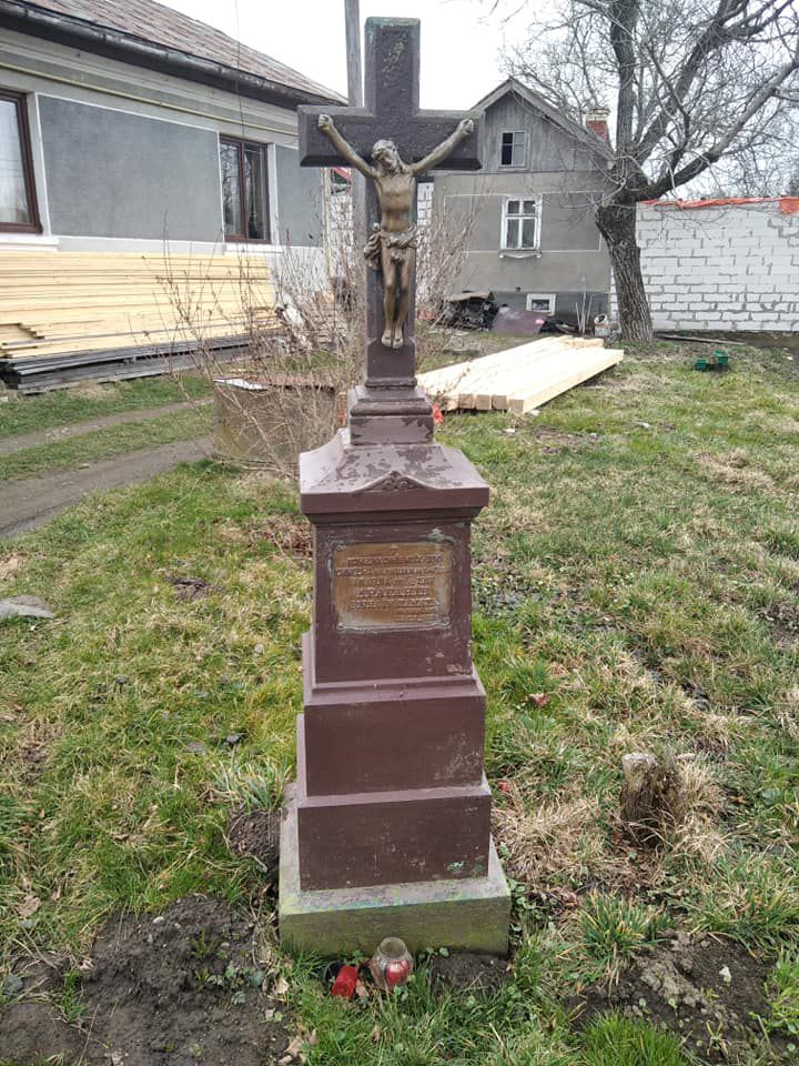 Сини загинули в один день, 17 лютого, тільки різницею в один рік