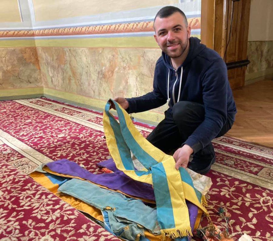 За зберігання таких речей в радянські часи суворо карали.