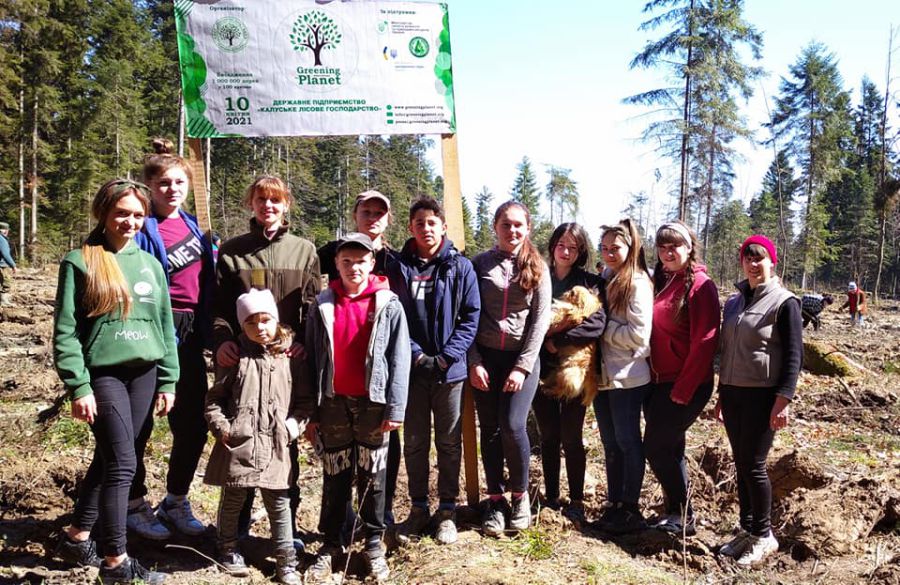 Калуський лісгосп дякує всім, хто долучився до посадки дерев