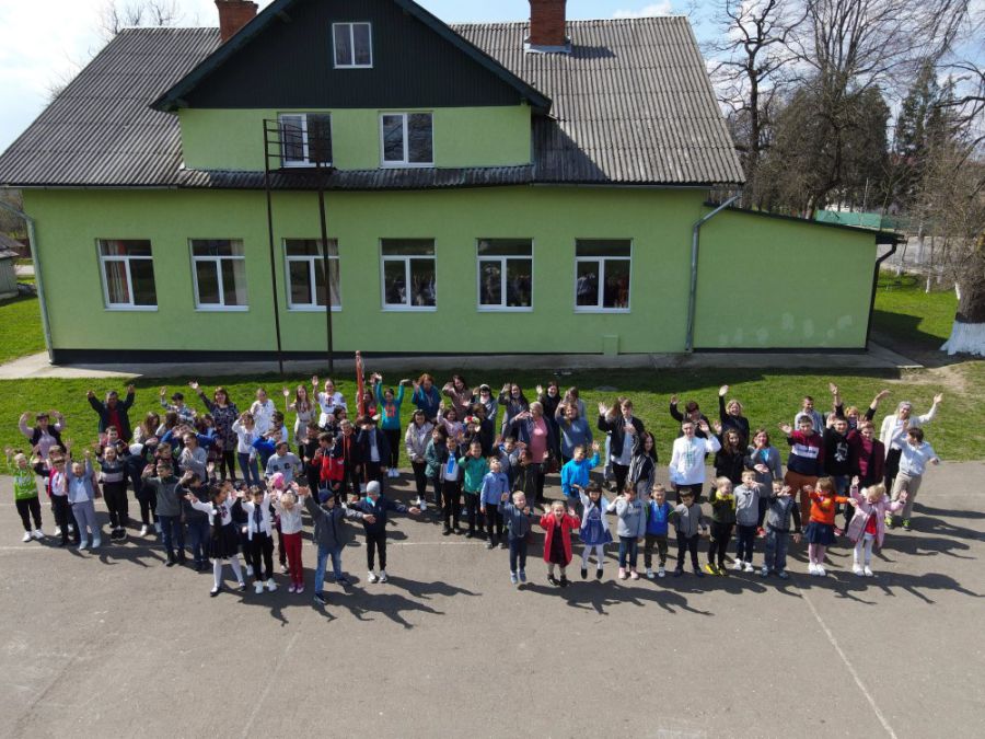 Влада запевнила, що ступінь гімназії №8 понижати не планують. Фото: Михайло Слободяник