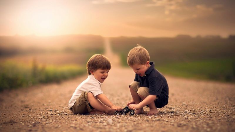 На природі забороняється пити воду з відкритих водойм. Необхідно заздалегідь взяти з собою питну воду в пляшках