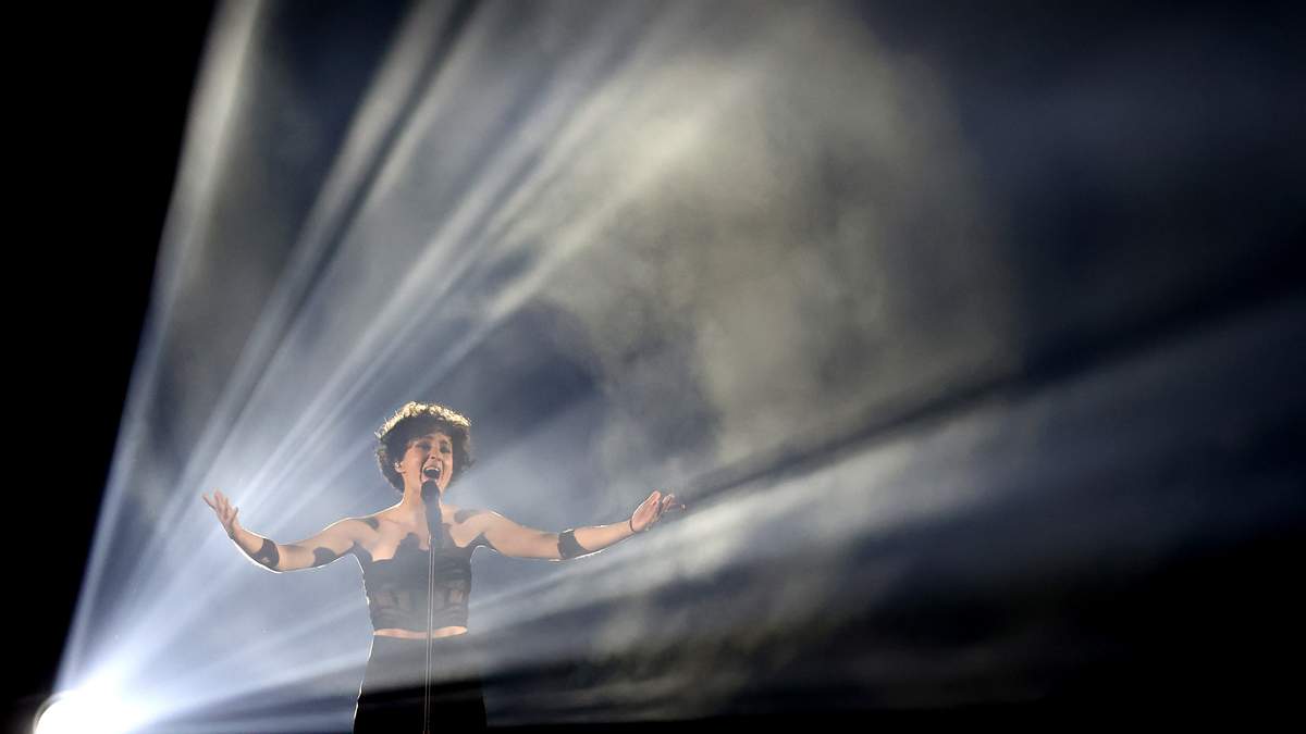 Пісня, яку виконувала у фіналі Євробачення 2021 Барбара Праві  написана у 1951 році.