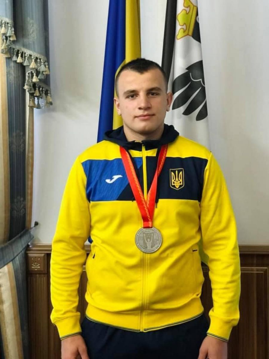 Боксер та його тренер почнуть отримувати стипендію з 1 червня.