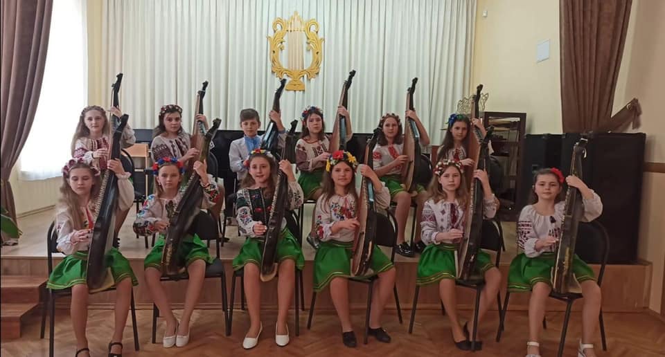 Ансамбль бандуристок відмінно виступив на конкурсі