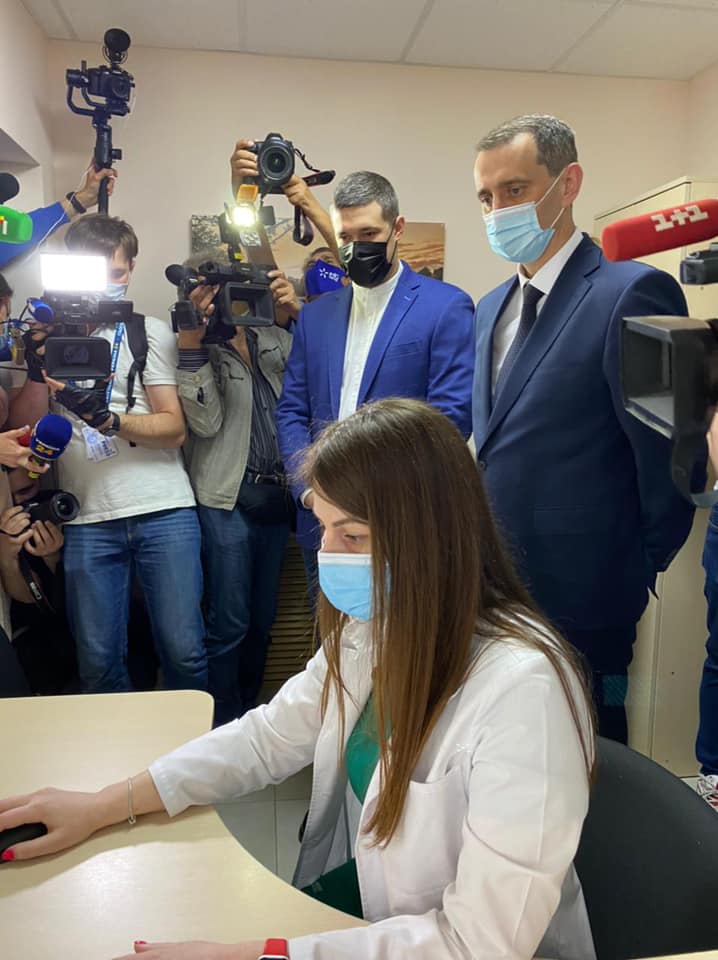 Повний перехід на електронний лікарняний відбудеться першого вересня