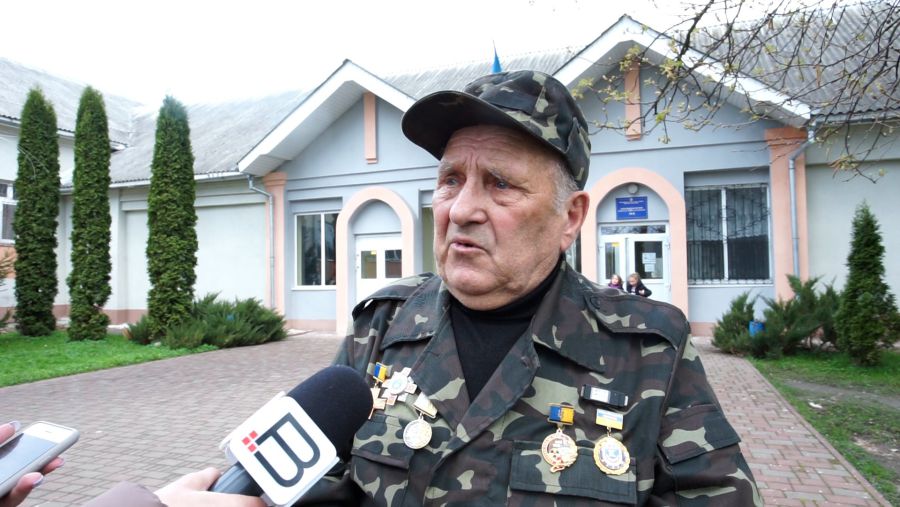 80-річний калушанин Ярослав Олійник мріє вшанувати пам'ять про героїчний вчинок своїх побратимів