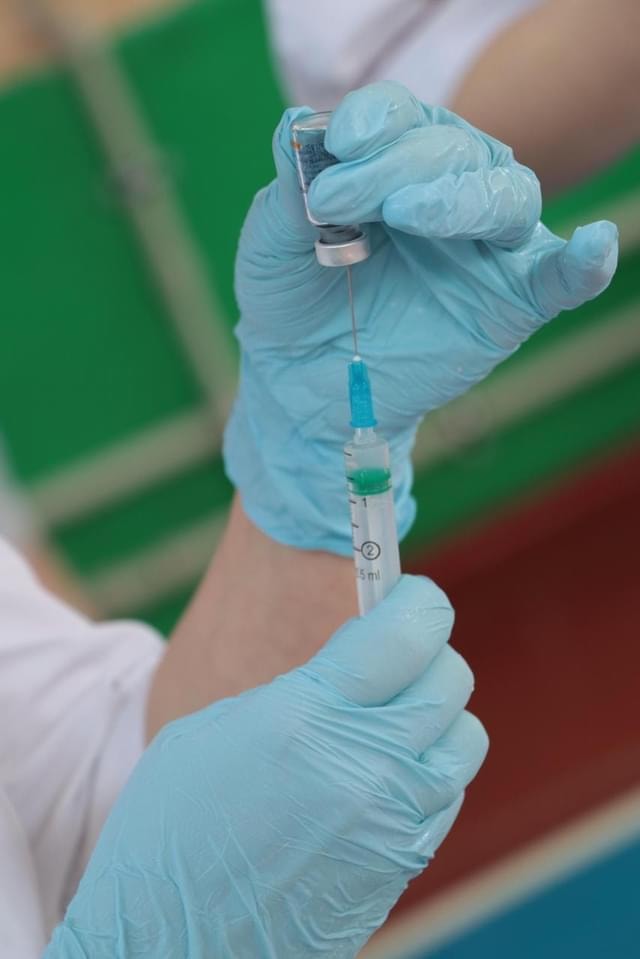 Ілюстрація. Щоб отримати вакцинацію потрібно мати при собі паспорт та телефон.