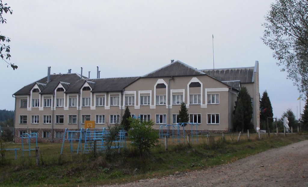 Ніхто не може дати пояснень, чому звільнили вчительку музики