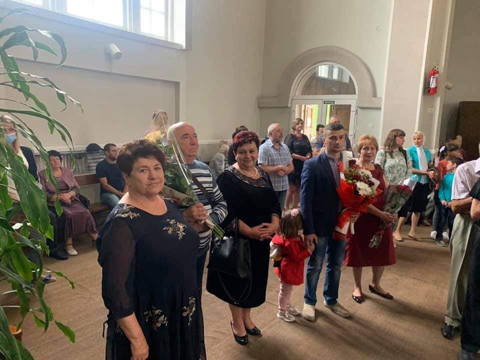 Із храмовим святом настоятелів церкви прийшли привітати представники міської влади і парафіяни