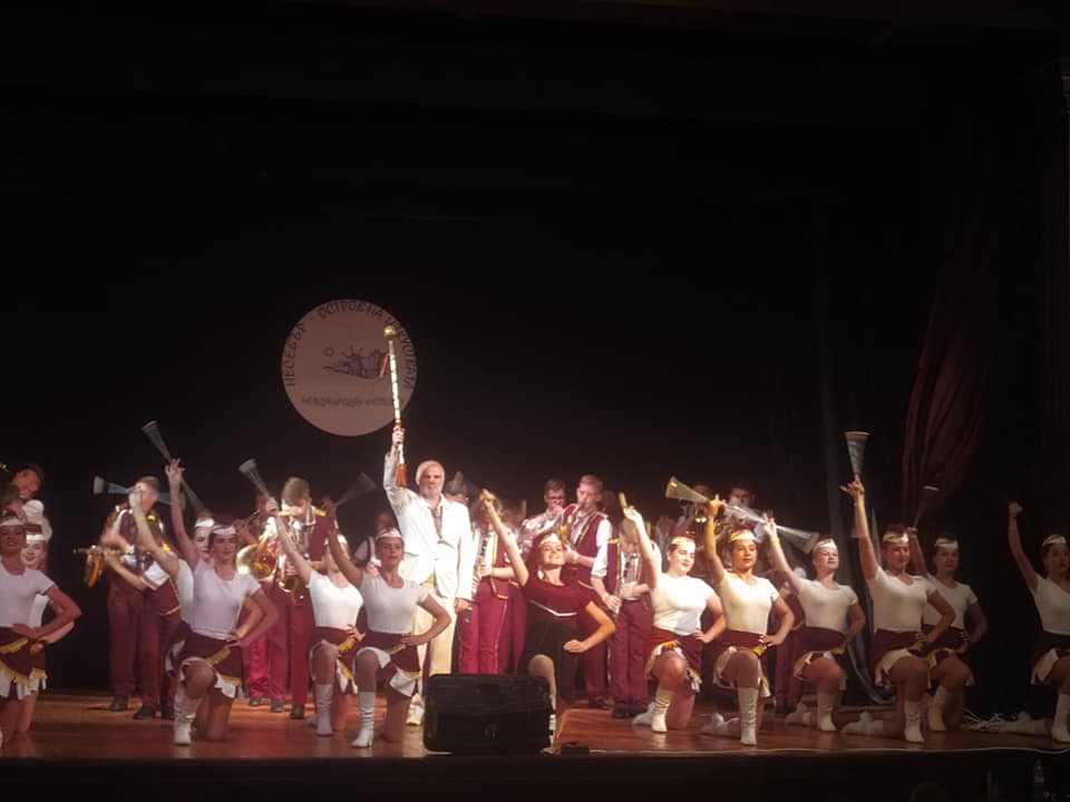 "Золоті сурми" та "Сузір'я" продемонстрували глядачам та суддям професіоналізм