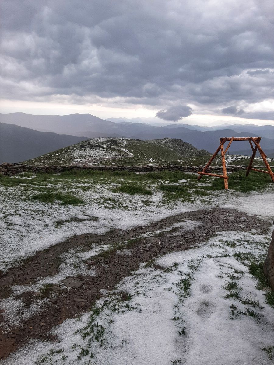 Так учора виглядала Чорногора