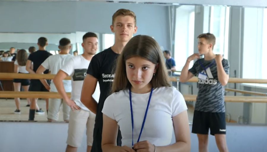 Учасники проєкту вивчили елементи українського народно-сценічного танцю