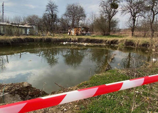 Воронку засиплять за 170 тис. гривень