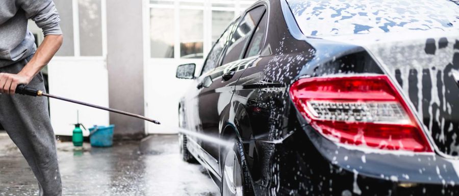 Ілюстроване фото. Депутати відмовилися винести питання автомийки на сесію Калуської міської ради