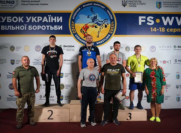 У цих змаганнях брали участь і вихованці калуської школи боротьби та троє з них здобули медалі.