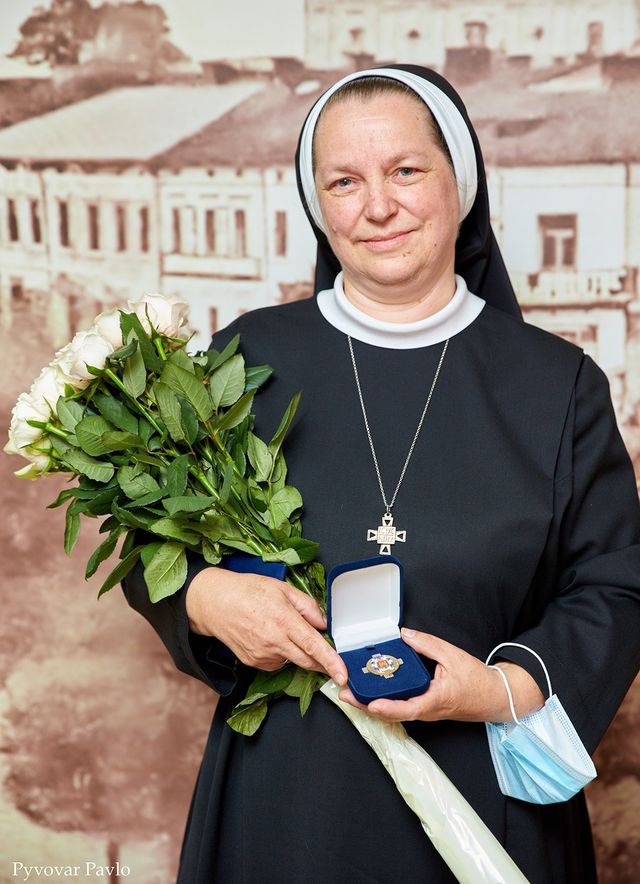 Відзнаку вручив міський голова Івано-Франківська Руслан Марцінків.