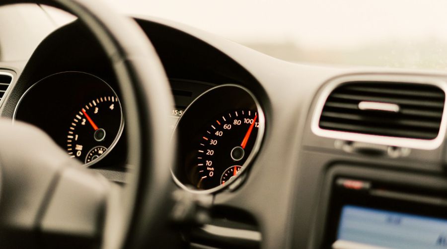 Ілюстроване фото. Власники автомобілів оскаржують складені на них адміністративні матеріали