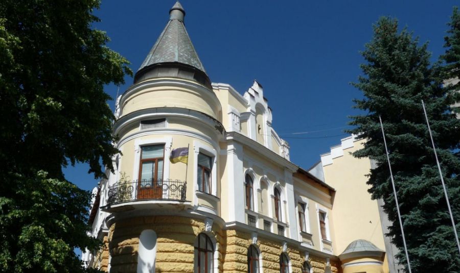 Обласна рада може переселити бюро технічної інвентаризації в РБК, акцентував Ігор Очкур. Фото: Wikimapia