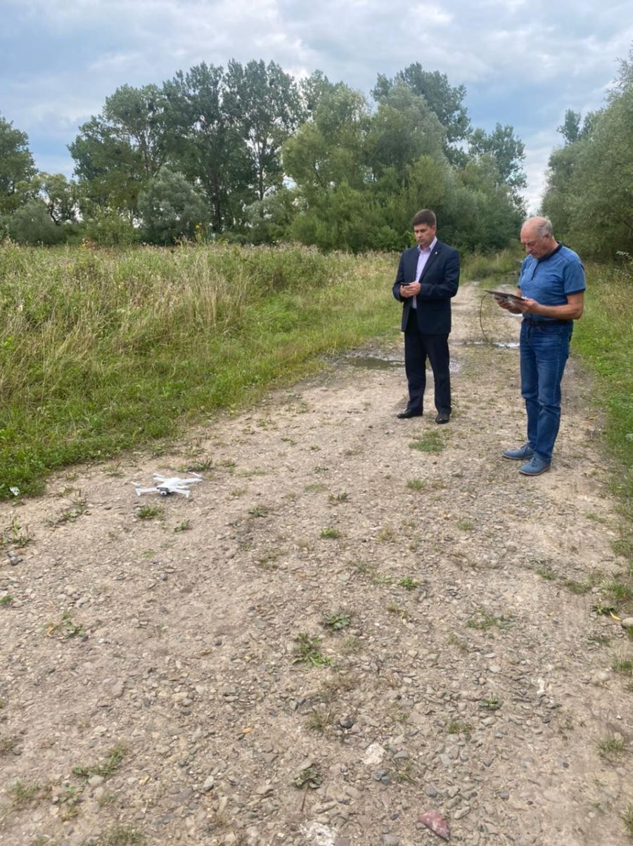 За допомогою квадрокоптера можна отримати більше інформації про земельні ділянки