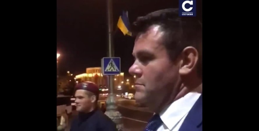 Ростислав Дзундза родом із Калуша потрапив у скандал після того, як пропонував поліцейським інтим-послуги в Києві