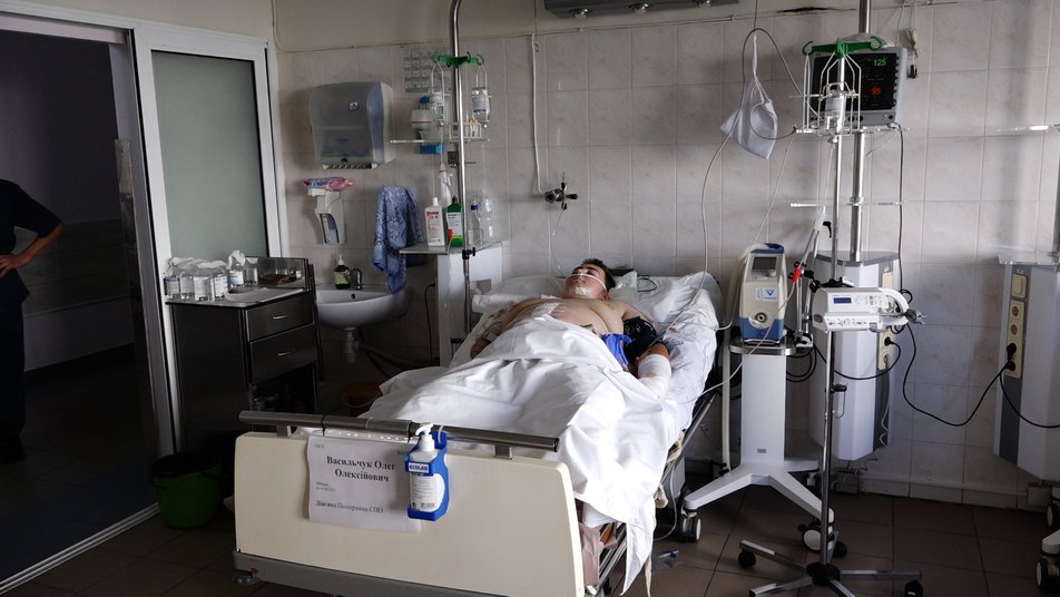 Олег Васильчук пригадує, що їхав на зелений сигнал світлофора