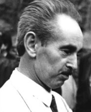 Валентин Мороз —  історик, політв'язень, дисидент, автор понад 100 наукових праць