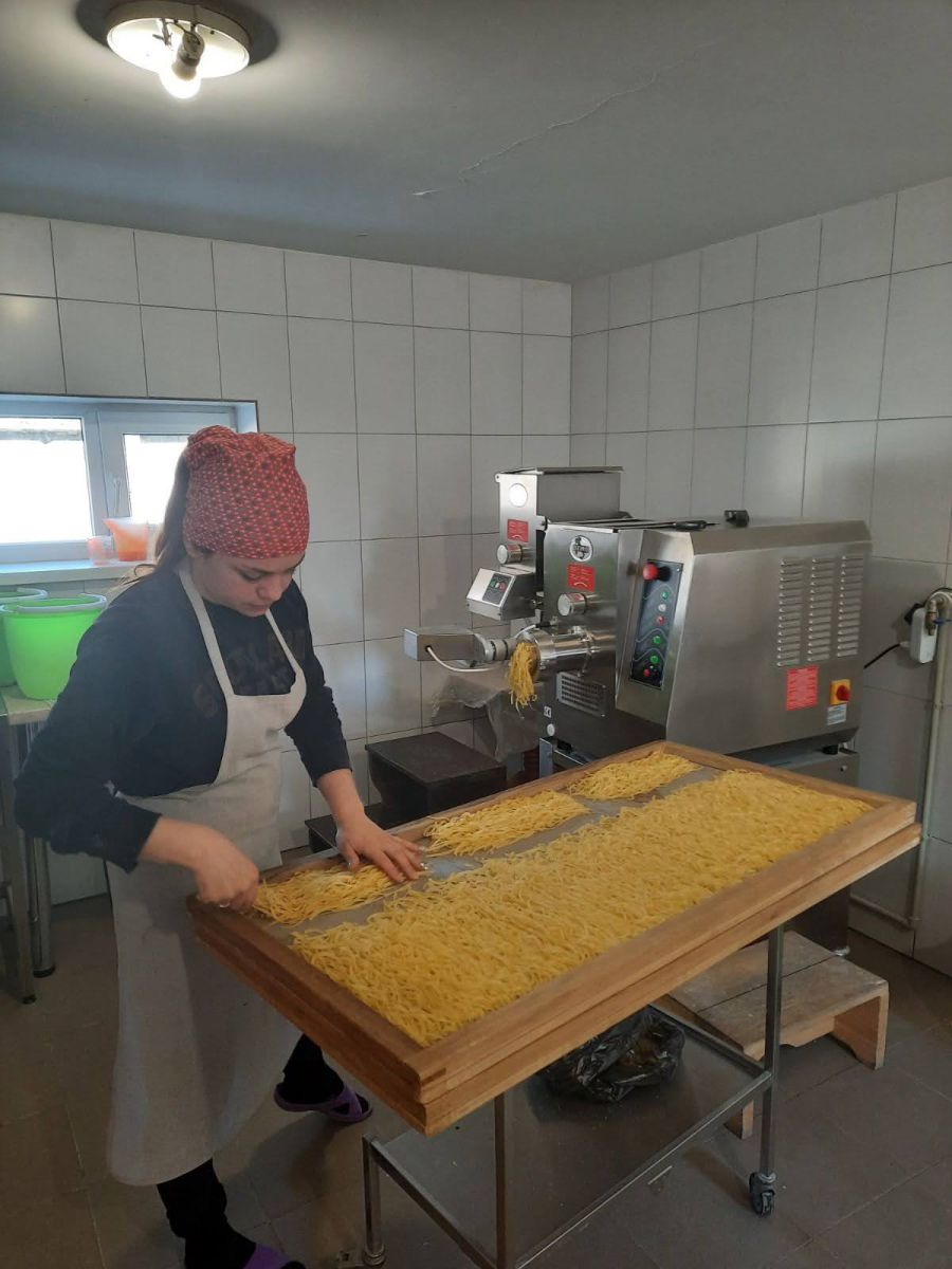 Макарони "Доброчин" віднедавна продають онлайн через "Церковну крамницю"