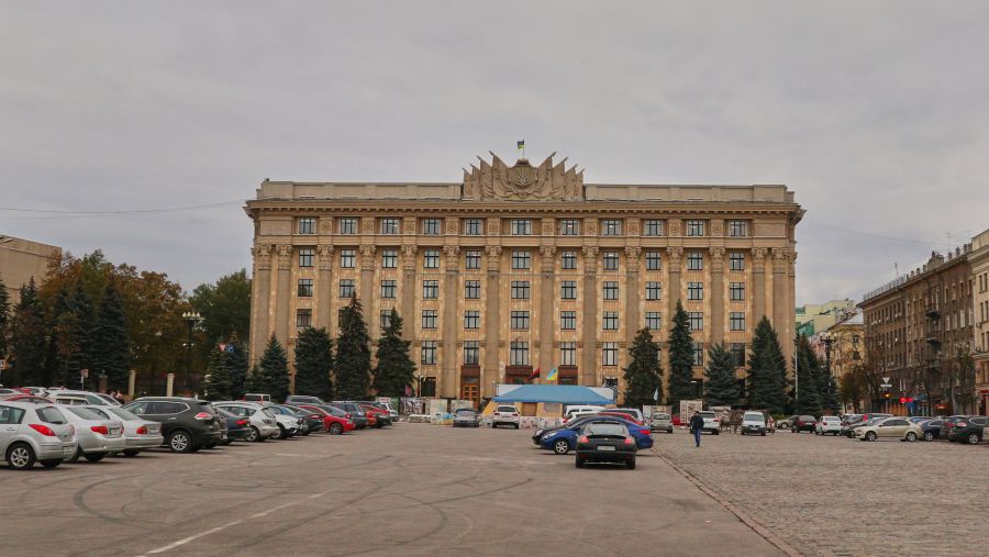 На рівні обласних міст партія влади не має важелів впливу — міських голів